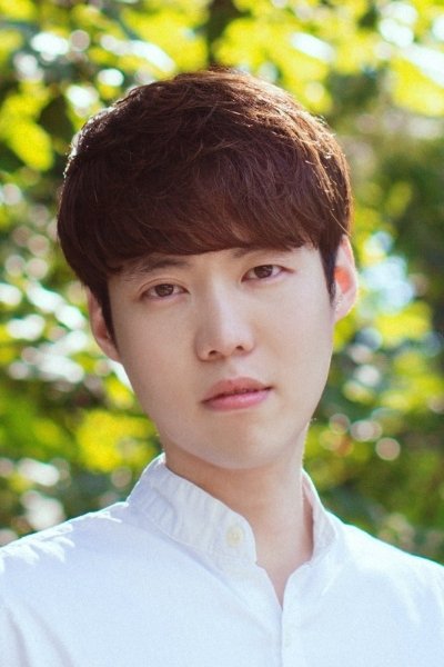 Na Eun-hyeok's picture in the cast