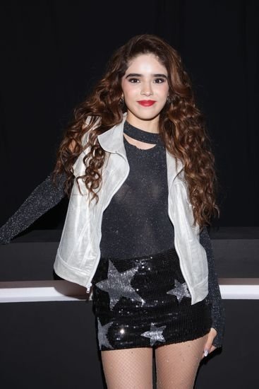Regina Villaverde's picture in the cast