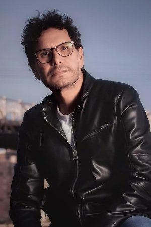 Juan Carvajal | Director
