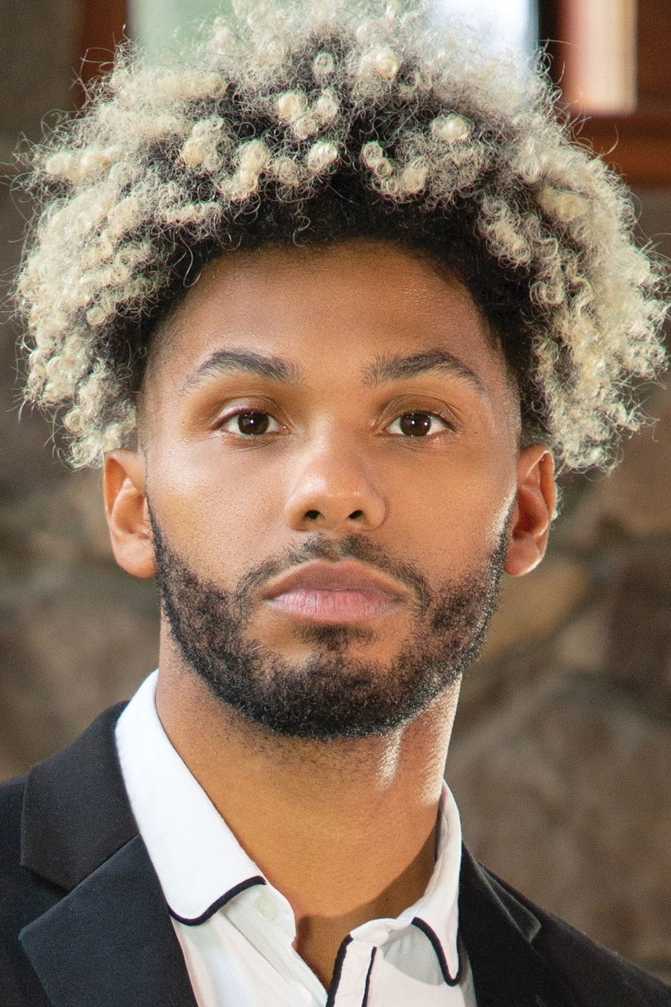 et billede af Tony Genius