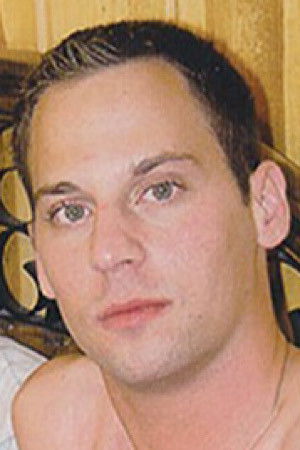 et billede af Blake Andrews