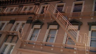 I Survived... S01E05 backdrop