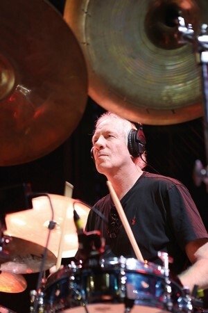 Ian Mosley's picture in the cast