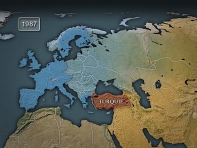 Le Dessous des cartes - La Turquie - Encore une fois au carrefour