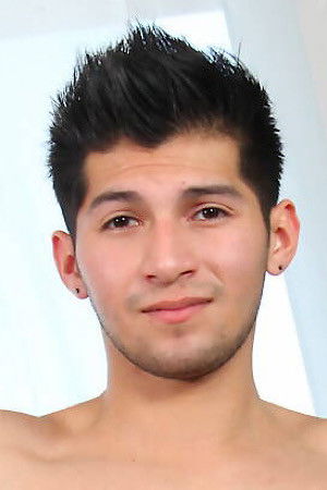 et billede af Ethan Travis