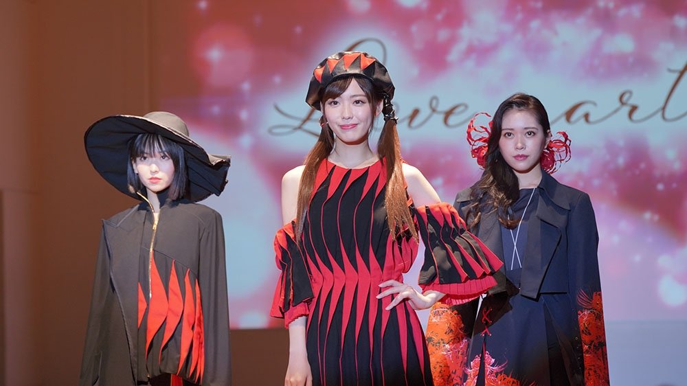If My Favorite Pop Idol Made It to the Budokan, I Would Die
