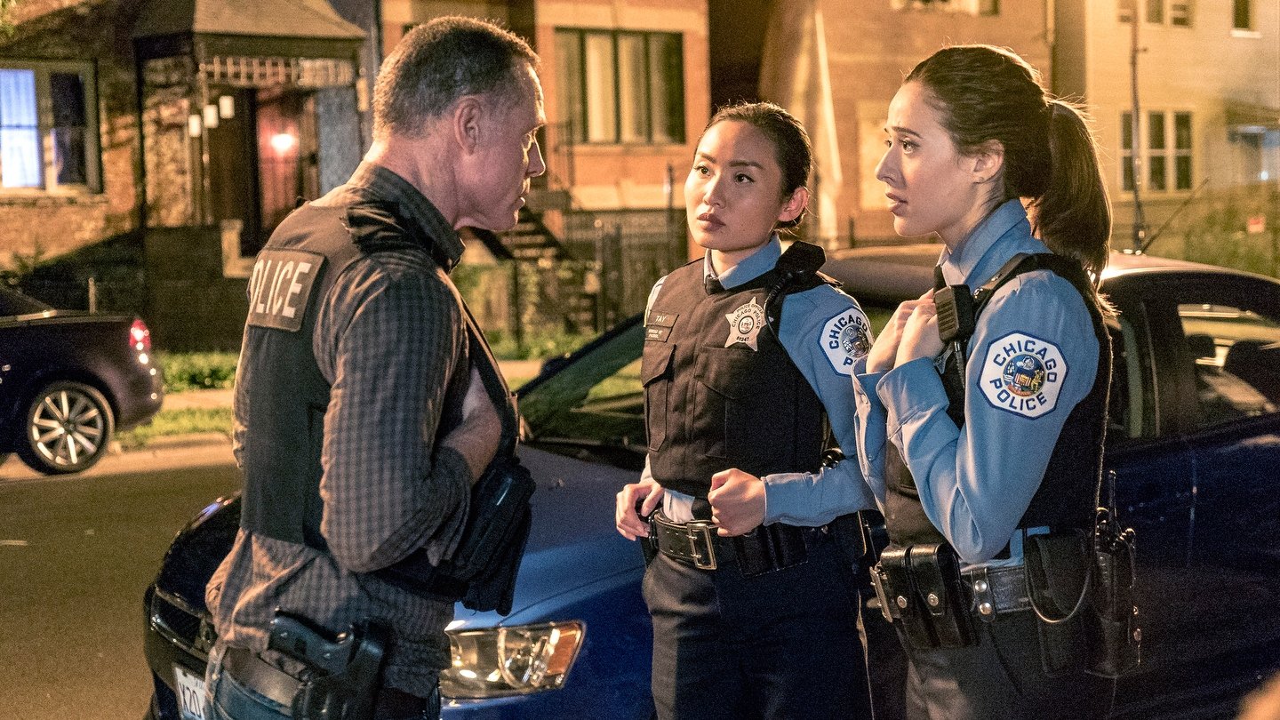 Chicago P.D. Season 4 :Episode 4  Big Friends Big Enemies