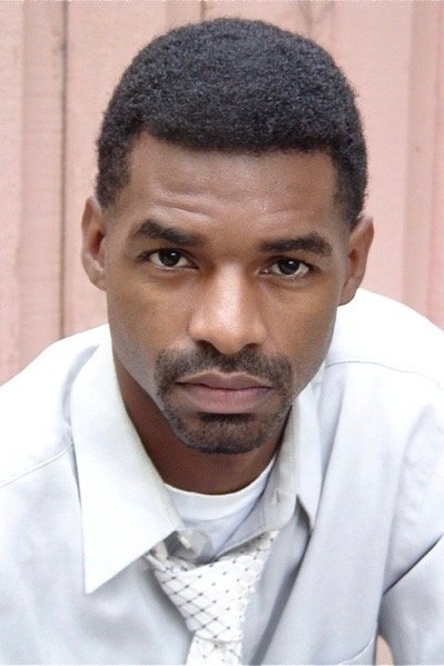 et billede af Ronnie Adrian