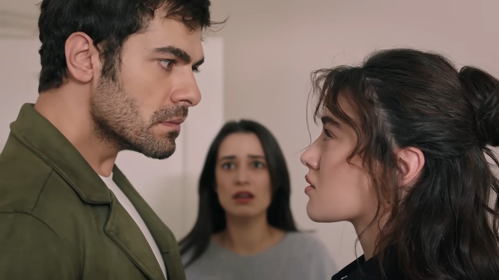 Rüzgarlı Tepe 1x11