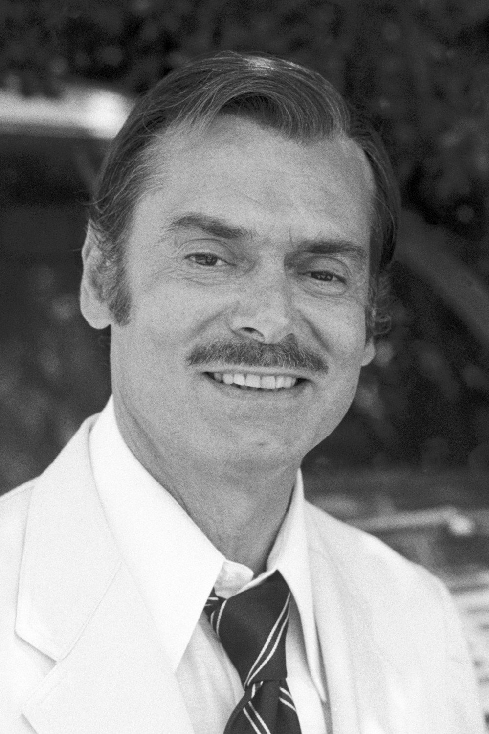 et billede af Martin E. Brooks