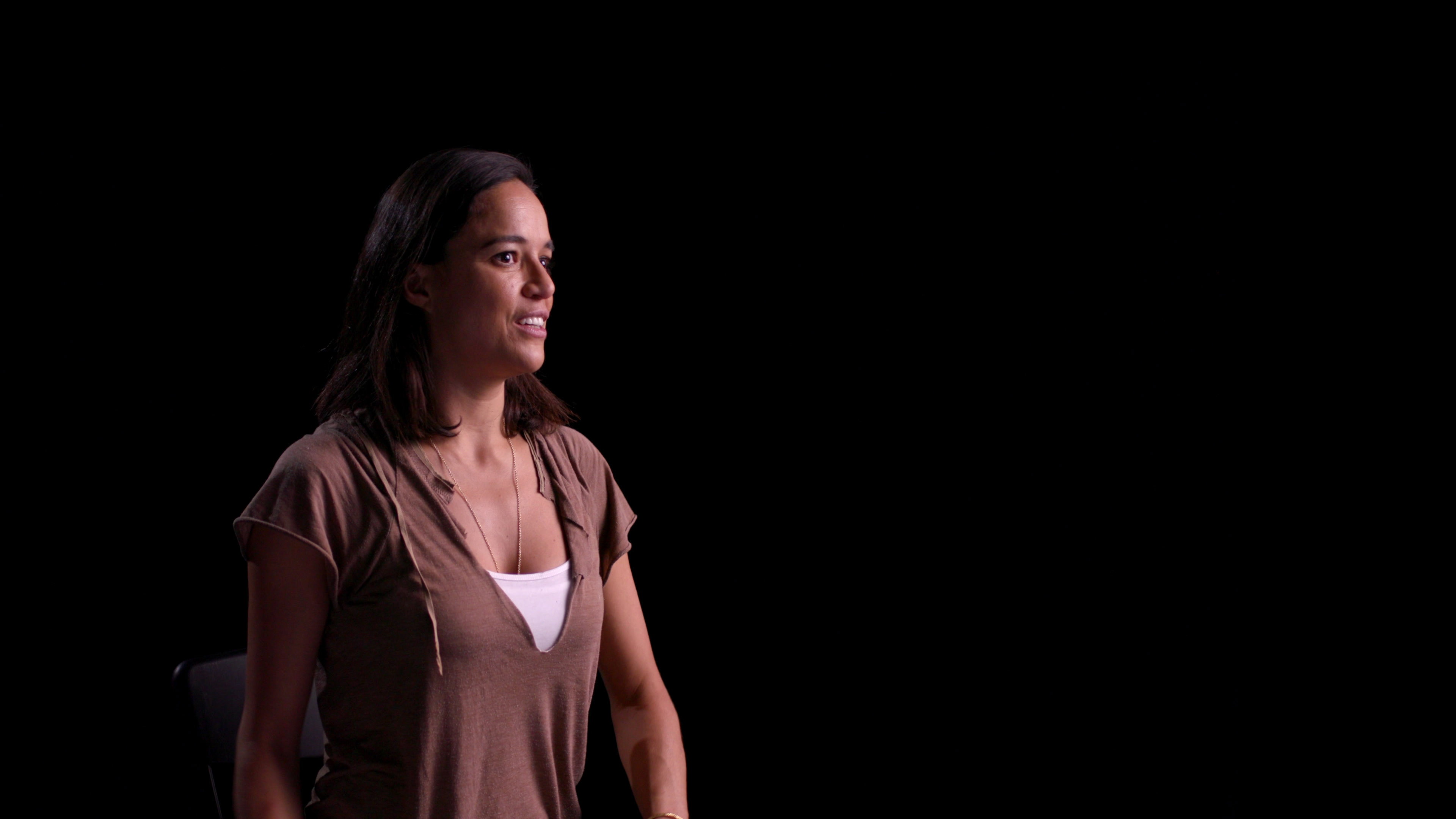 What Happens in Hollywood S01E06 backdrop