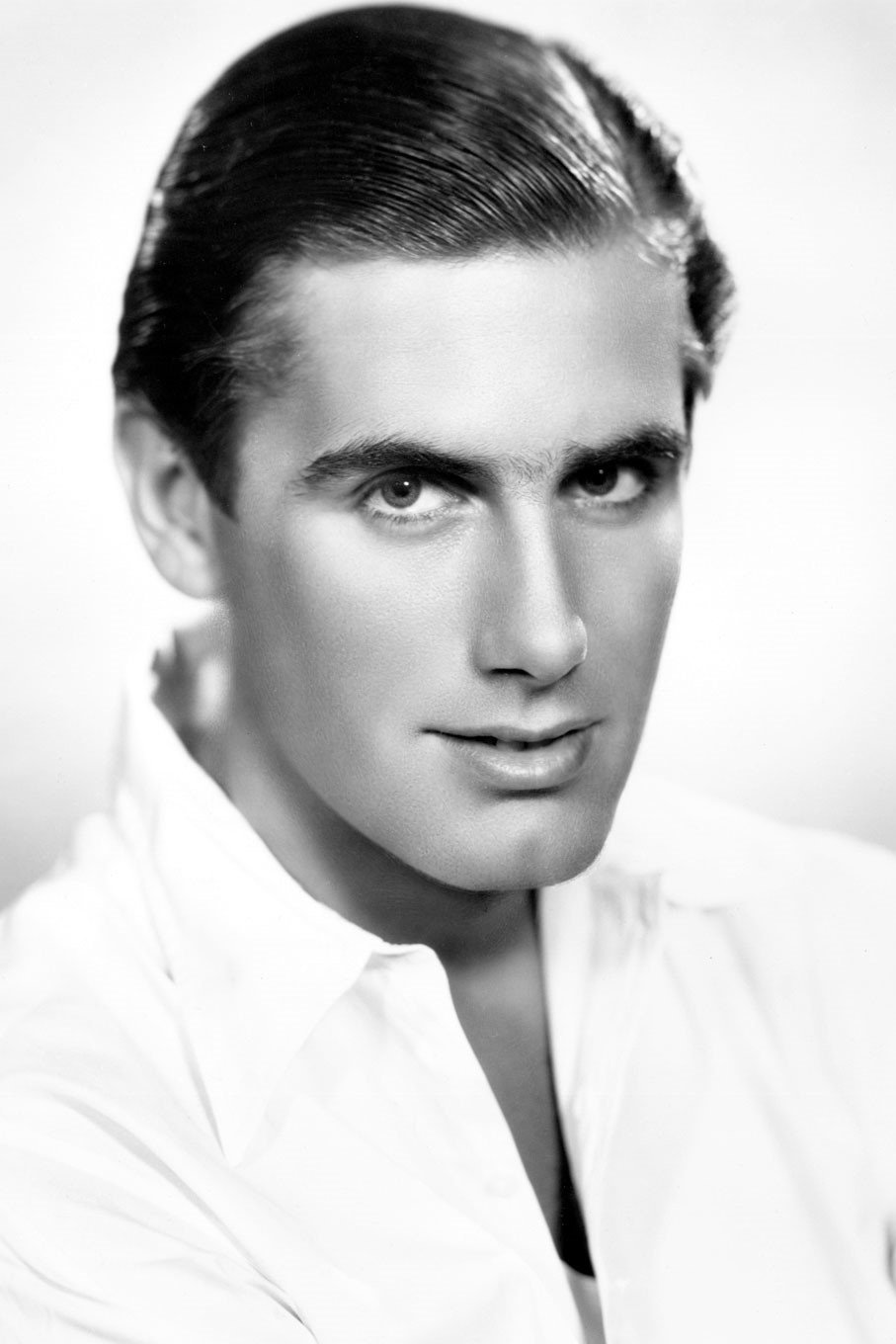 et billede af Peter Glenville