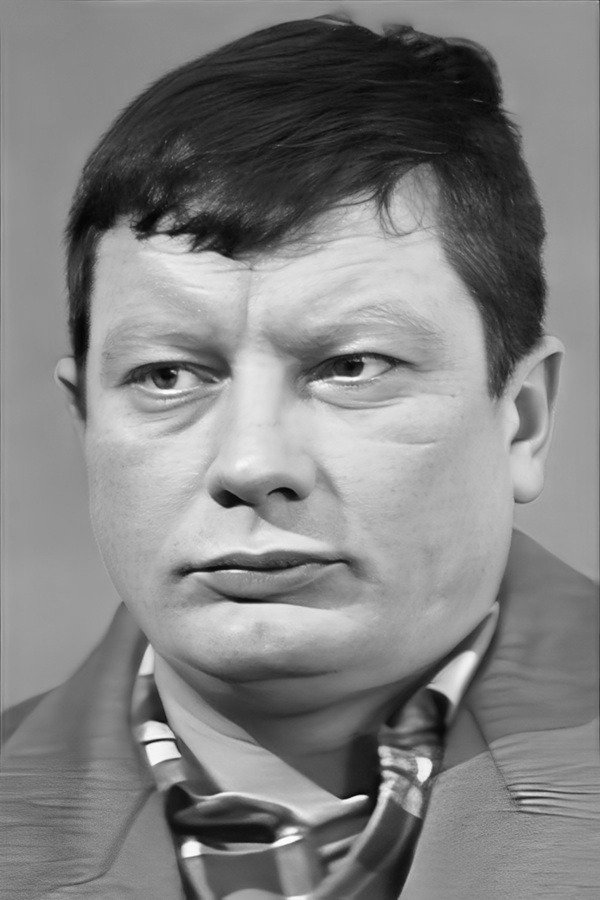 Александр Стрельников