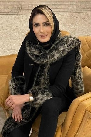 et billede af Elaheh Mansoorian