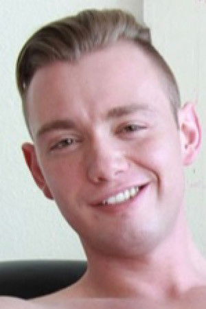 et billede af Grayson Frost