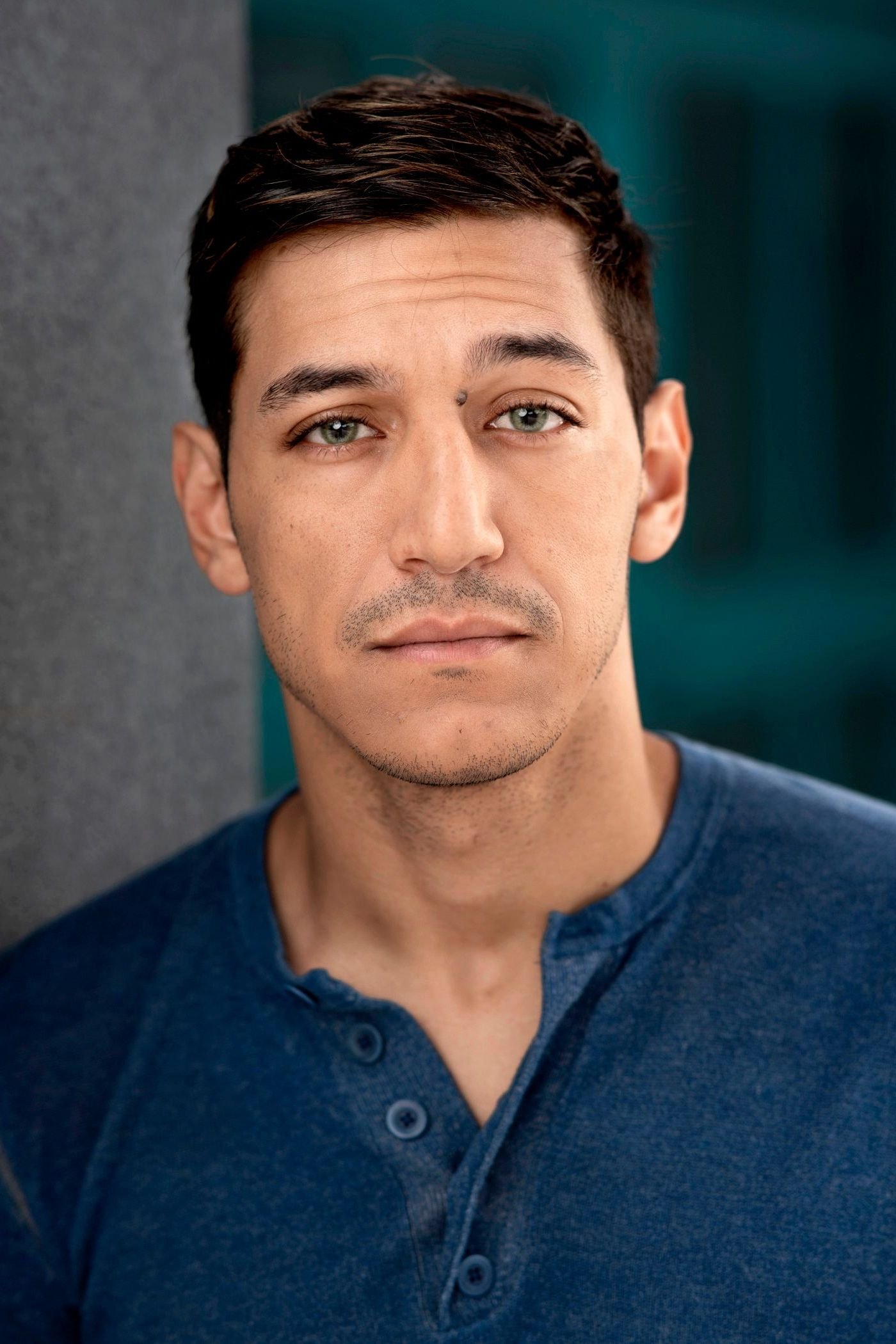 et billede af Alexander Alayon Jr.