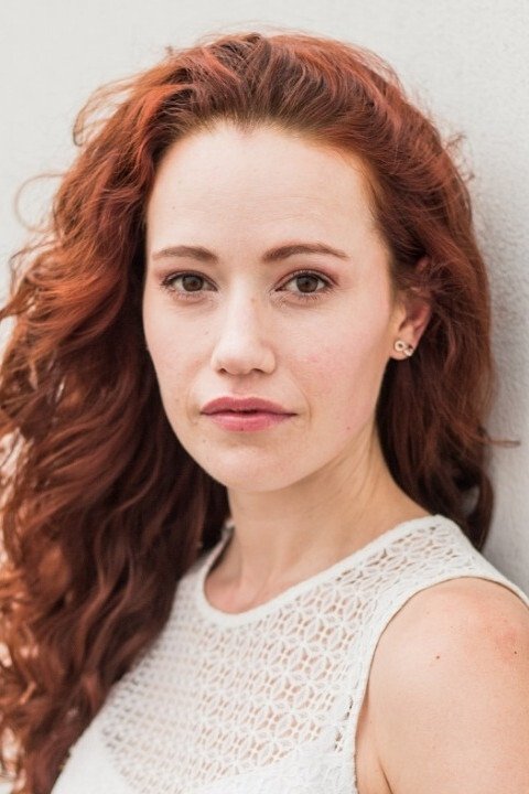 et billede af Carolyn Forword