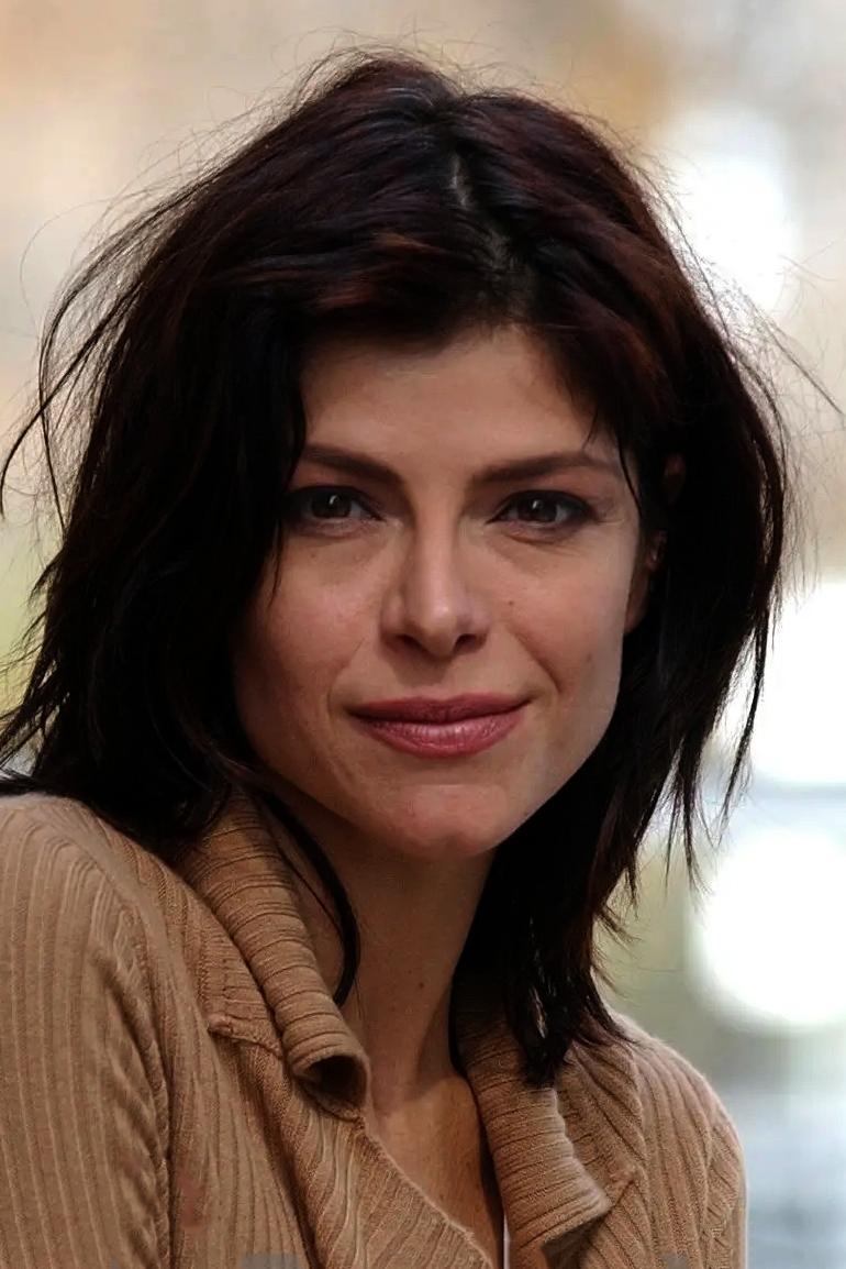 et billede af Guylaine St-Onge