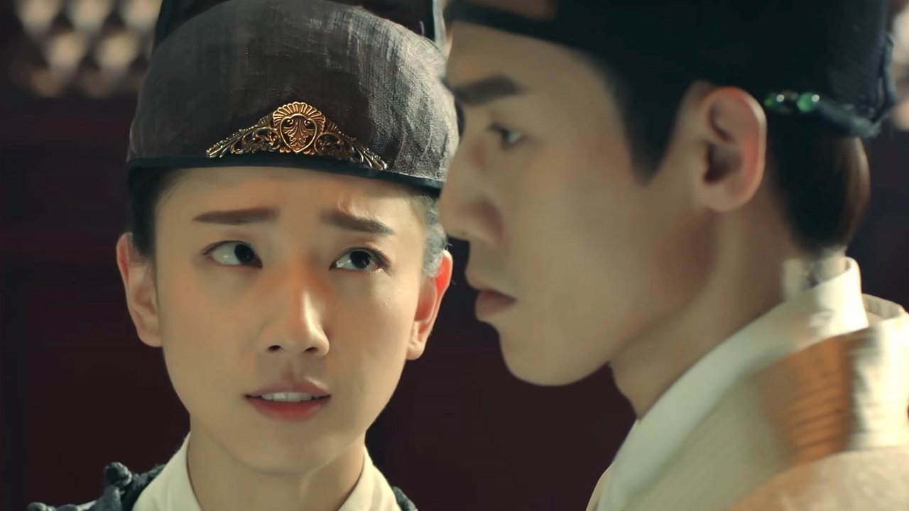 Oops! The King is in Love