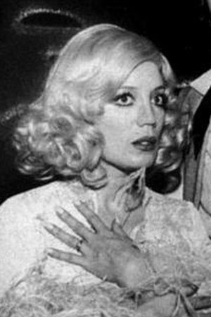 Chantal Darget as Woman in the Subway (uncredited)