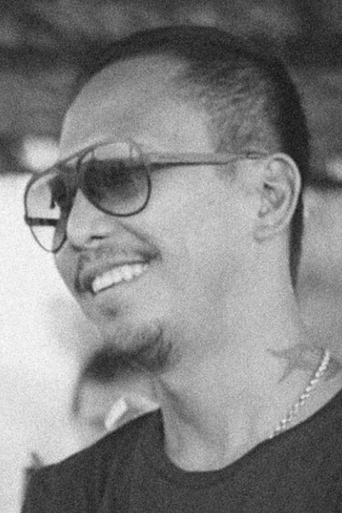 et billede af Odyssey Flores