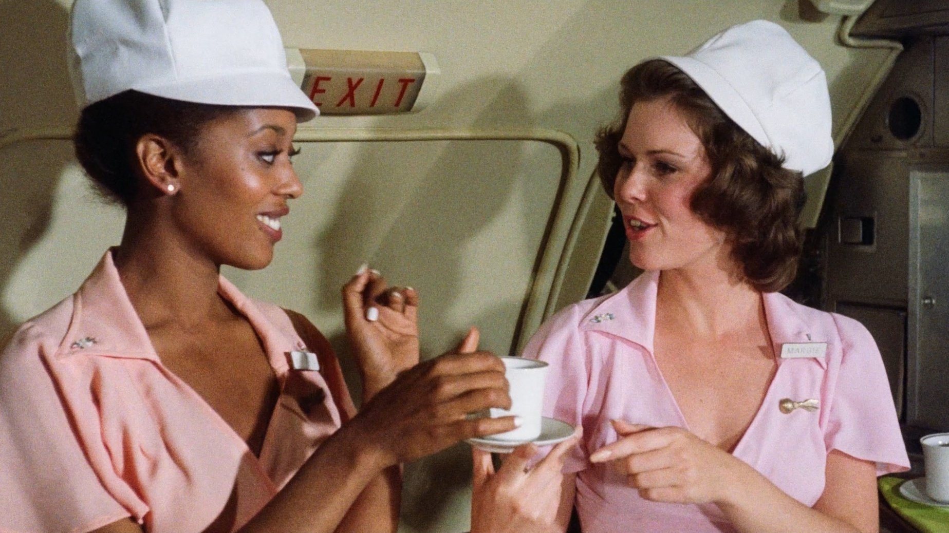 Blazing Stewardesses (1975)