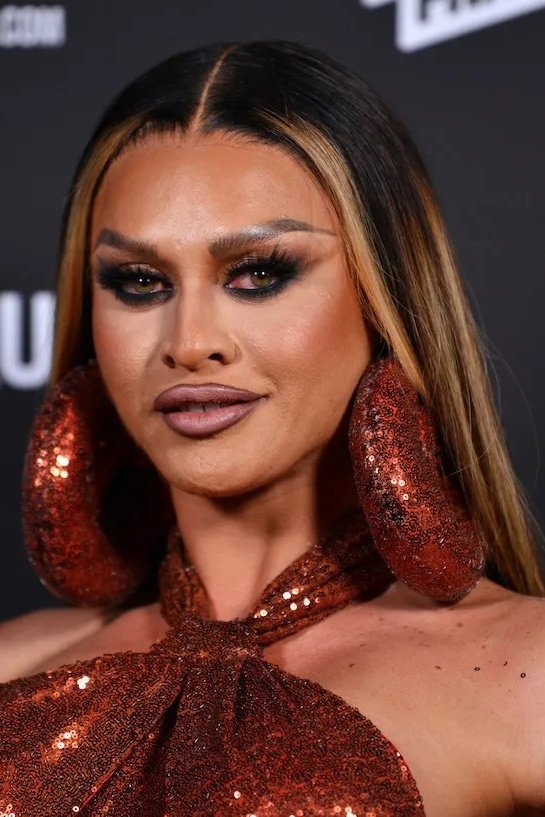 et billede af Sasha Colby