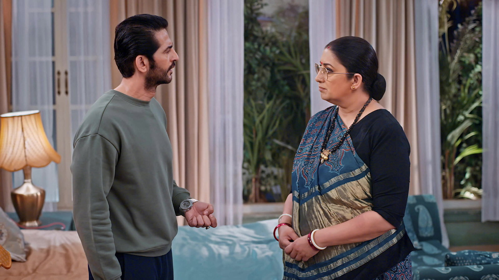 Tulsi Confronts Karan still