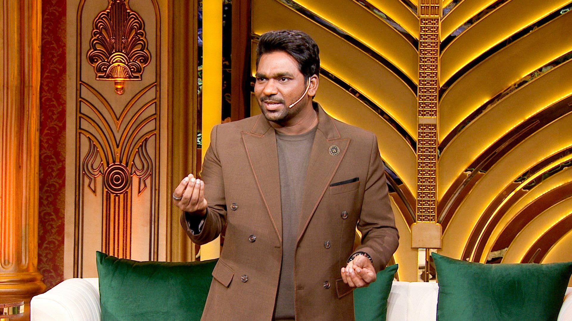 Thumbnail for Star Studded Laughter With The Cast Of Gyaarah Gyaarah Season 1 Episode 5
