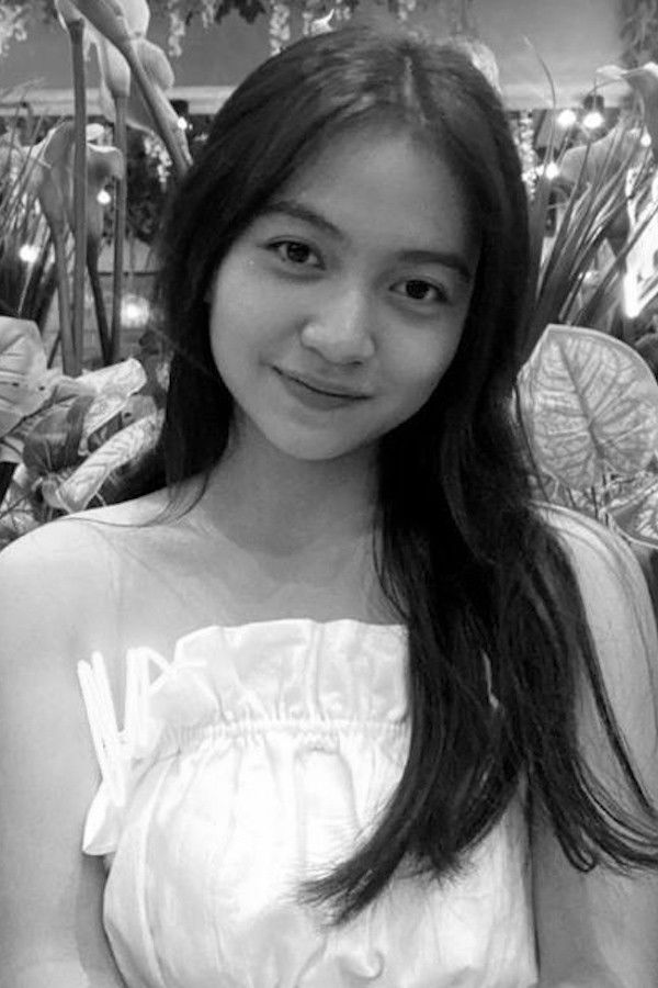 et billede af Alexandra Valia