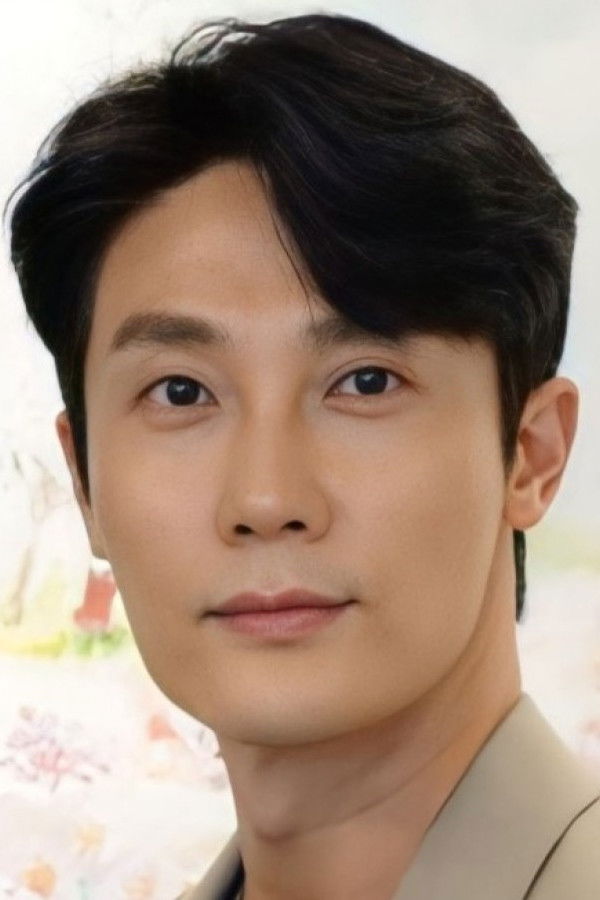 et billede af Kim Woo-hyung