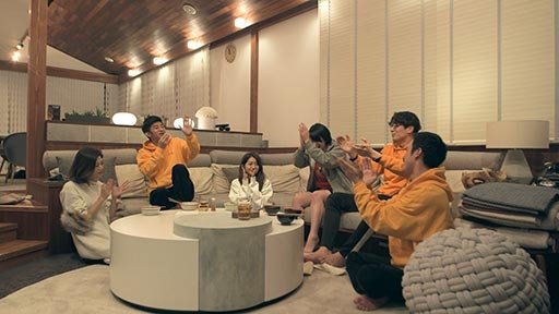 Terrace House: Opening New Doors