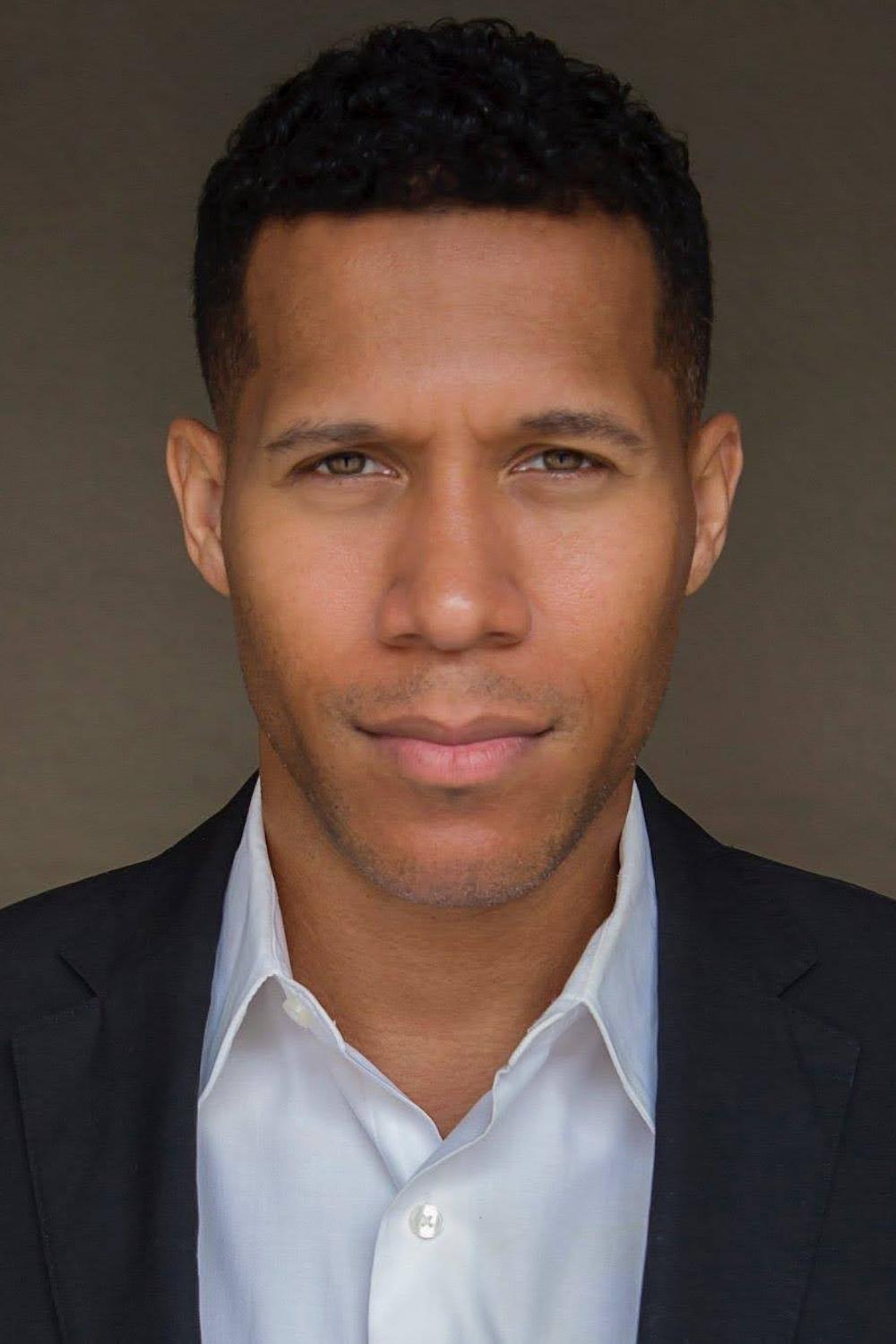 et billede af Lodric D. Collins