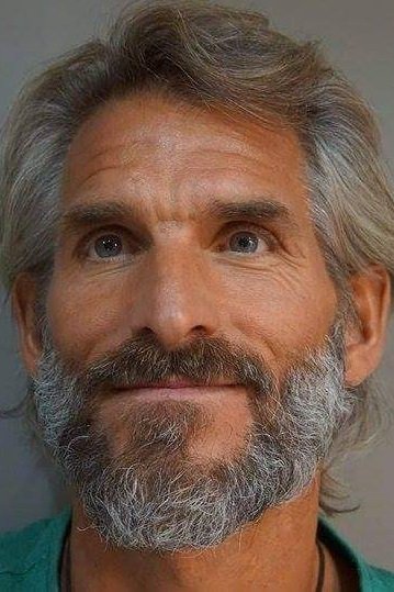 et billede af Vince Groulx