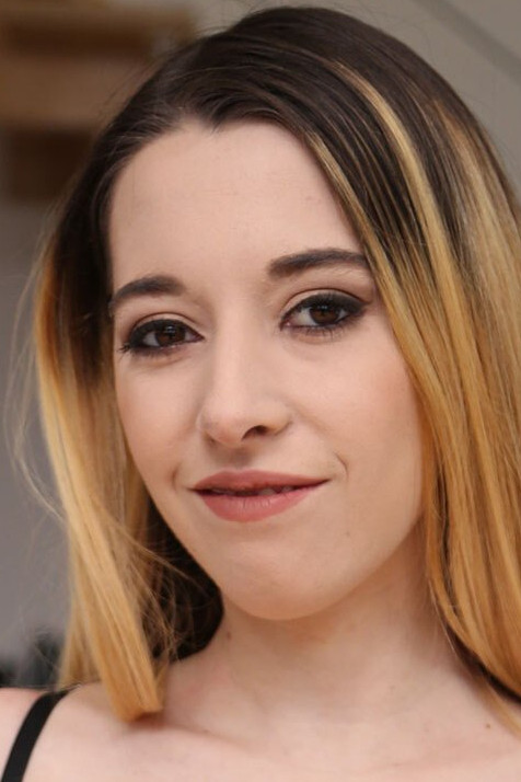 et billede af Safira Yakkuza