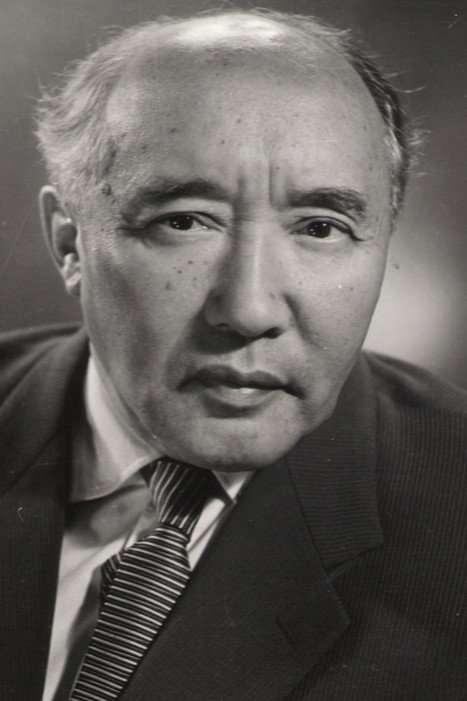 Mukhtar Auezov