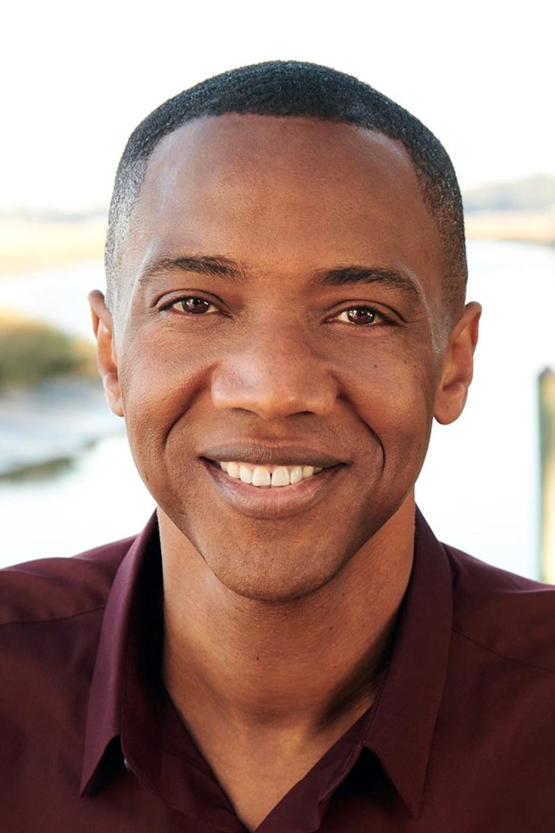 et billede af J. August Richards