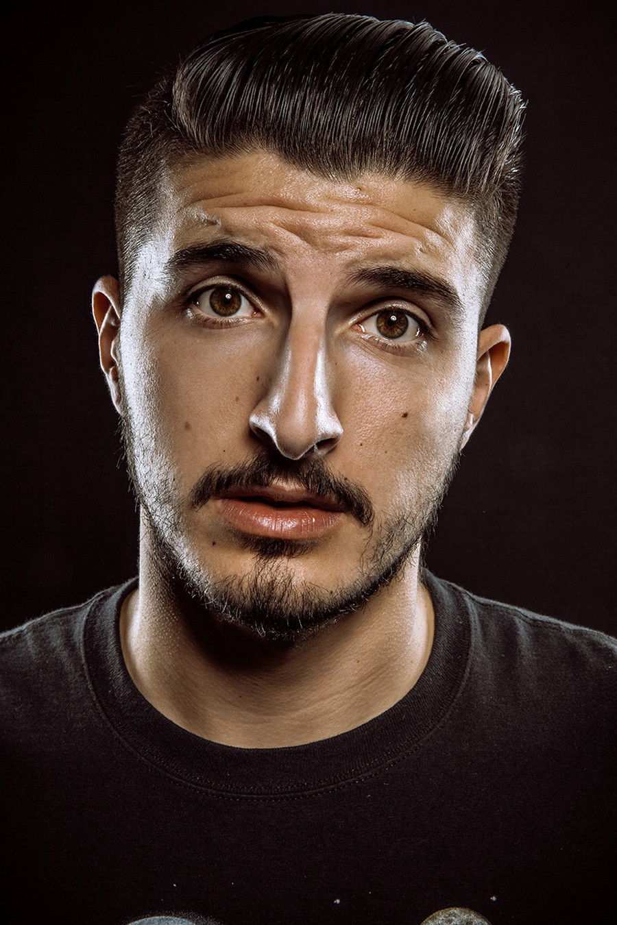 et billede af Nick Youssef