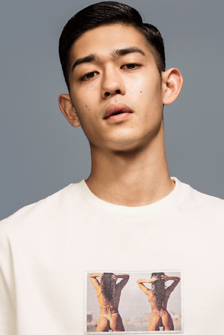 et billede af Keisuke Asano