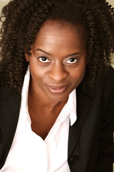 et billede af Holly Walker