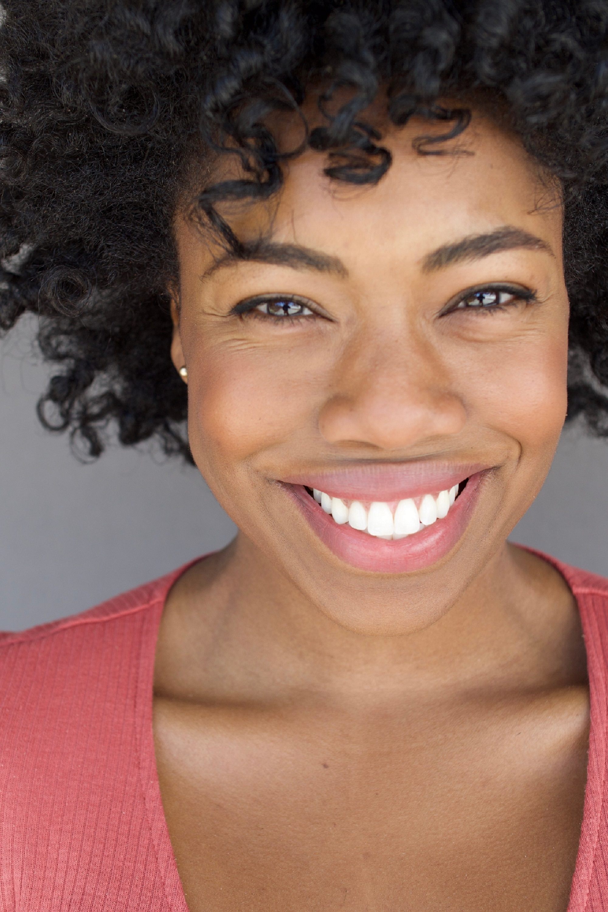 et billede af Ashleigh Crystal Hairston