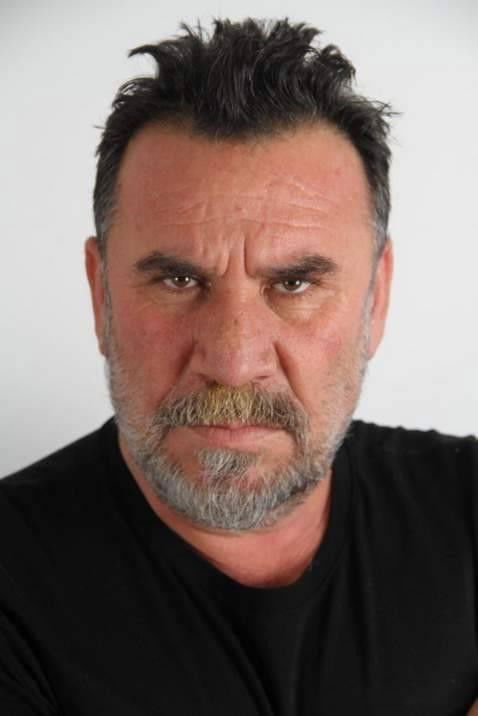 et billede af Mustafa Develi