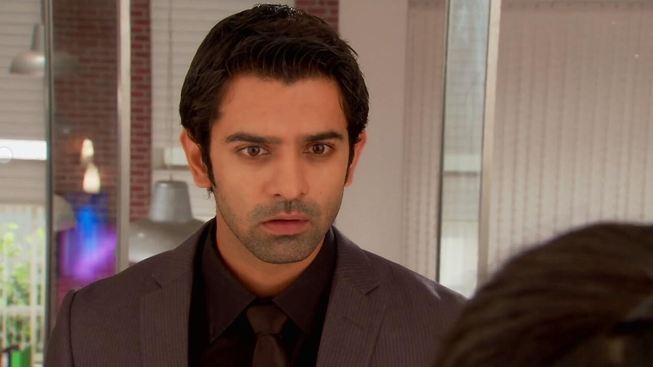 Iss Pyaar Ko Kya Naam Doon?