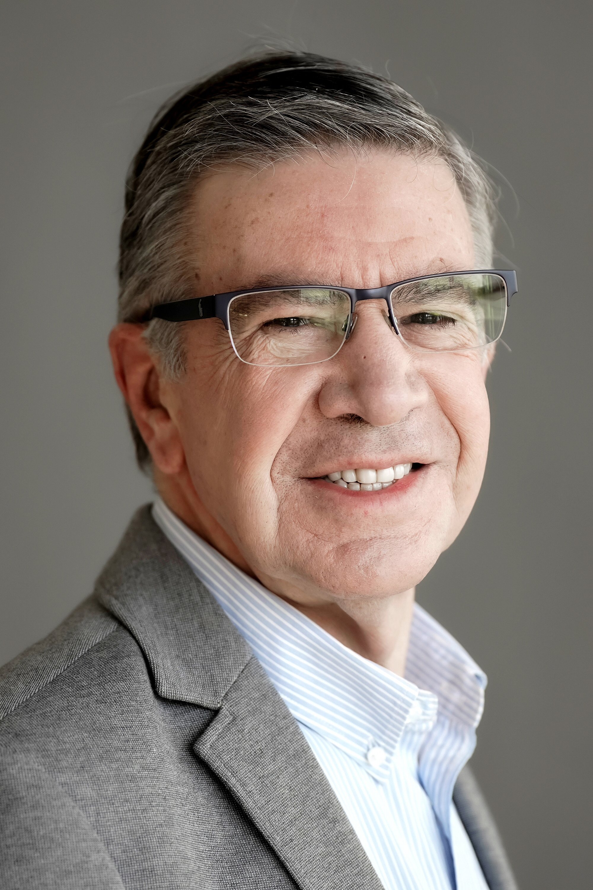 et billede af Joaquín Lavín