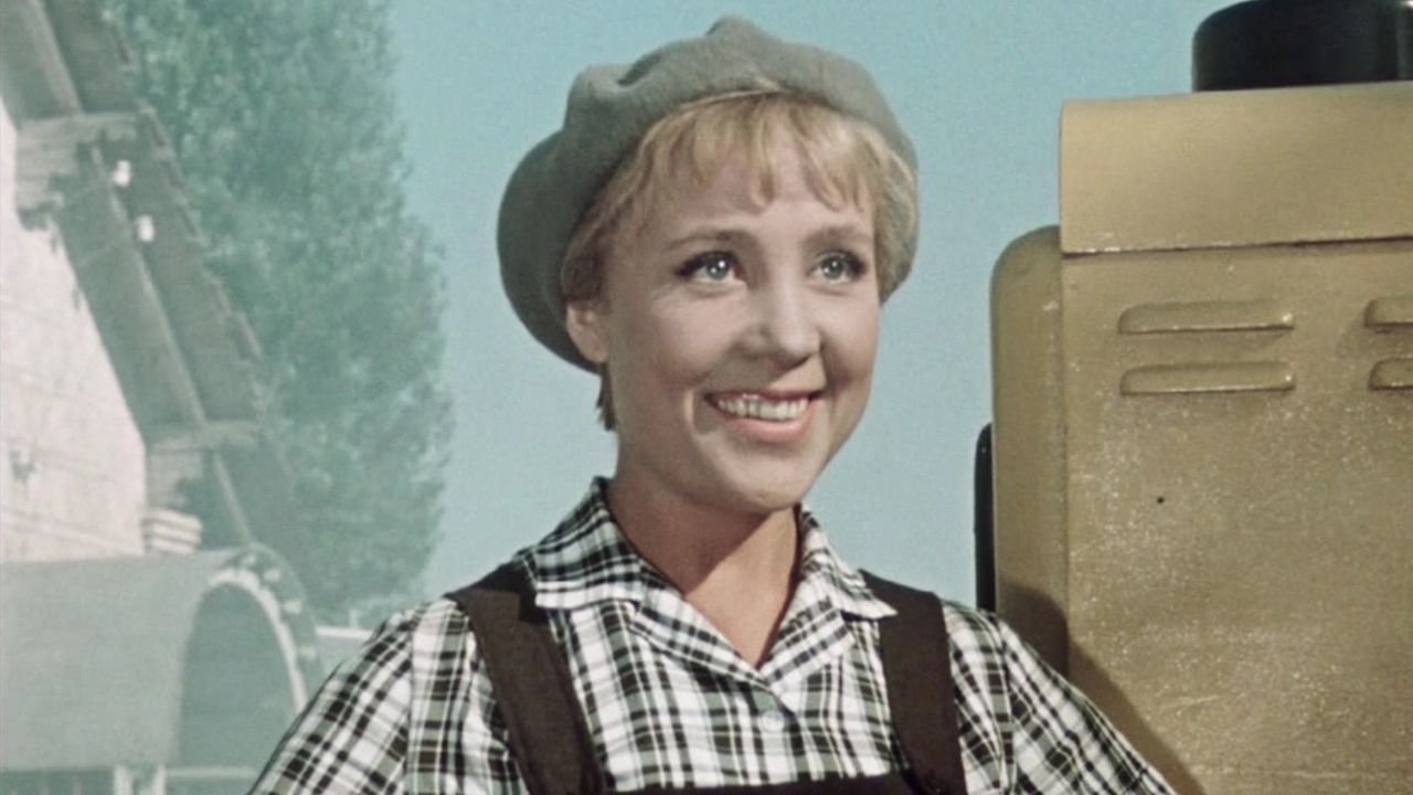 Gas Station Queen (1963)