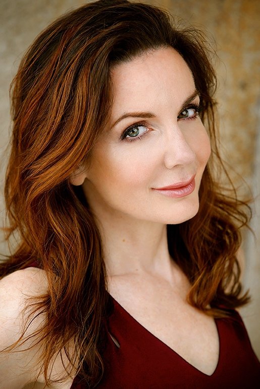 et billede af Hélène Cardona