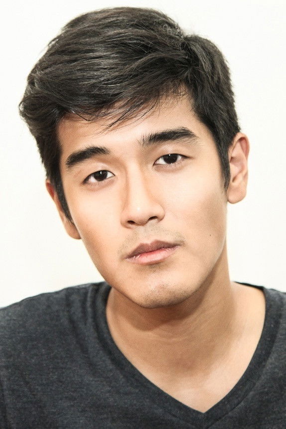 et billede af Nathan Hartono