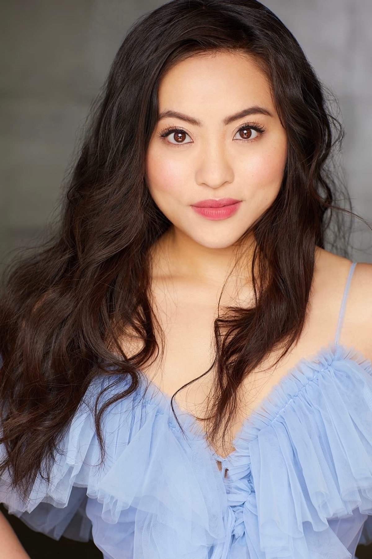 Nina Yang's picture in the cast
