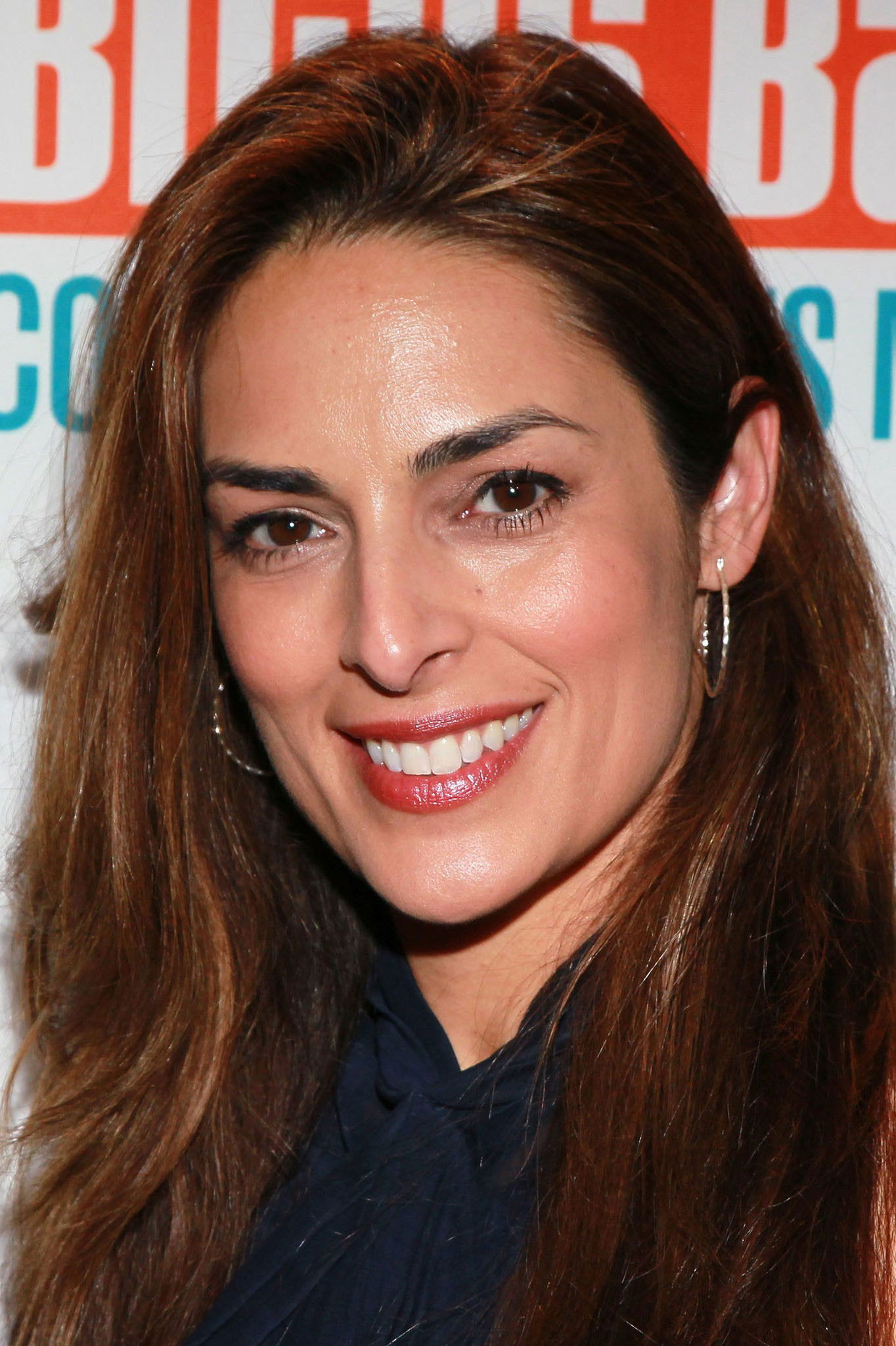 et billede af Lisa Ann Russell