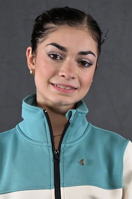 et billede af Adeliia Petrosian